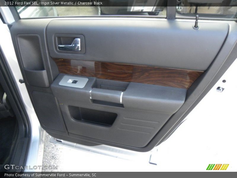 Ingot Silver Metallic / Charcoal Black 2012 Ford Flex SEL