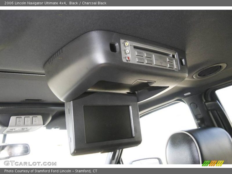 Black / Charcoal Black 2006 Lincoln Navigator Ultimate 4x4