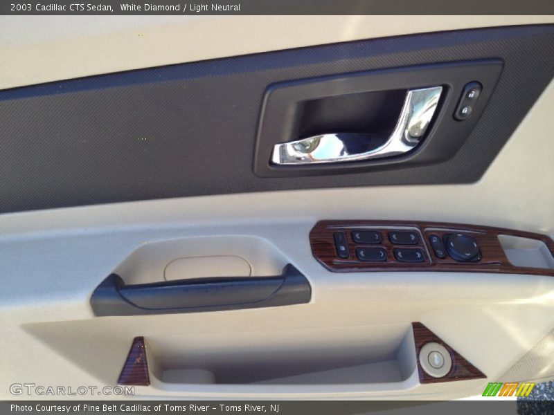 White Diamond / Light Neutral 2003 Cadillac CTS Sedan