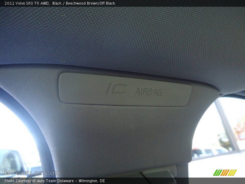 Black / Beechwood Brown/Off Black 2011 Volvo S60 T6 AWD