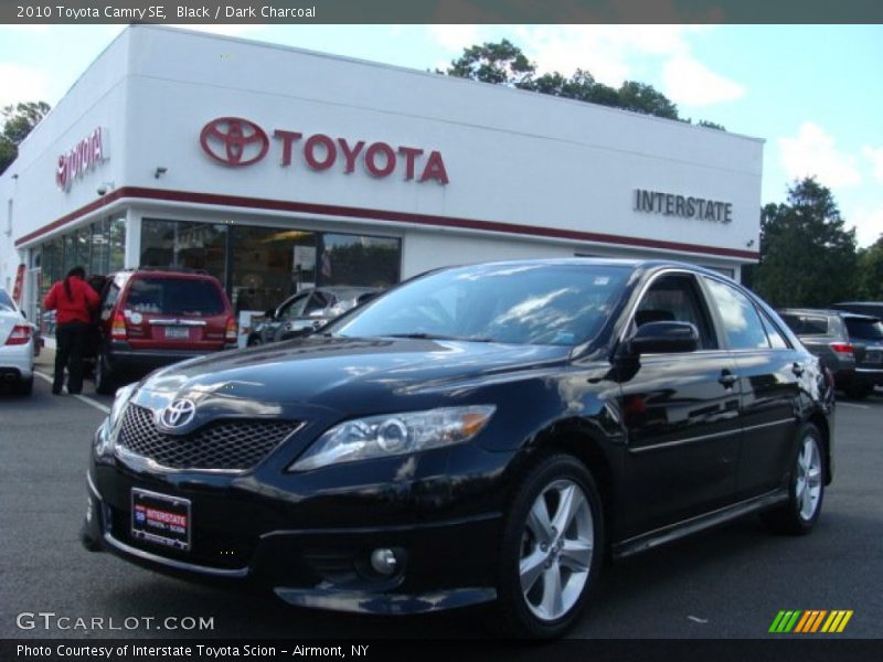 Black / Dark Charcoal 2010 Toyota Camry SE