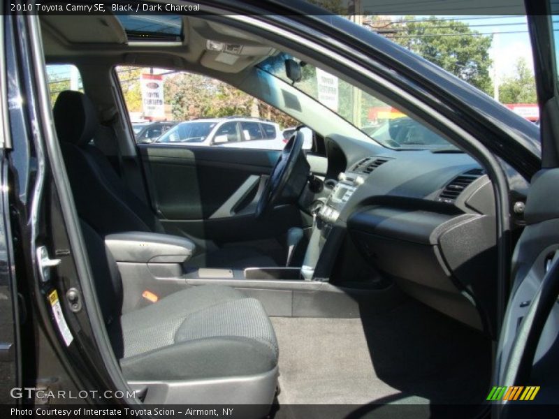 Black / Dark Charcoal 2010 Toyota Camry SE