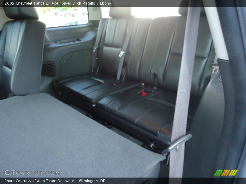 Silver Birch Metallic / Ebony 2009 Chevrolet Tahoe LT 4x4