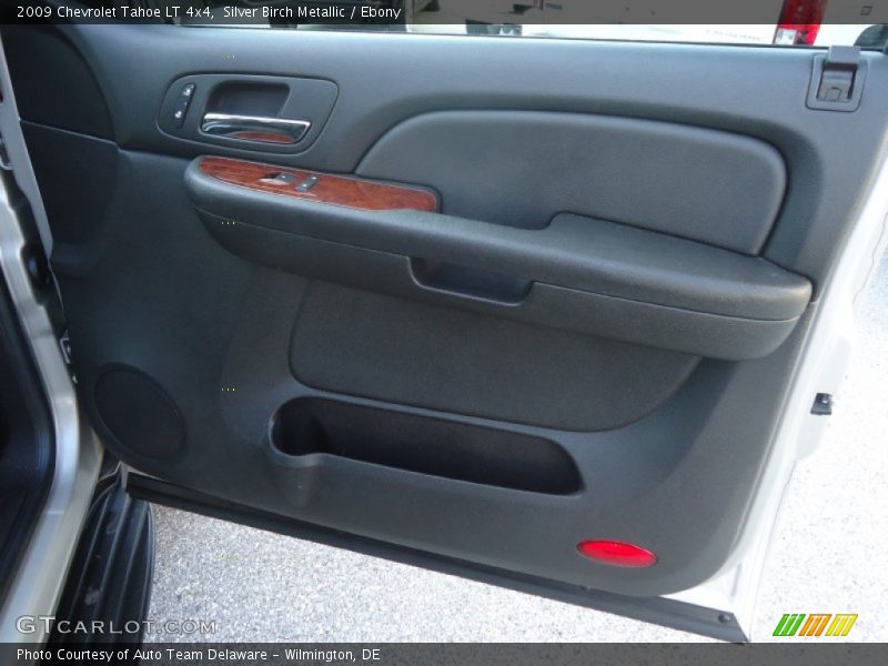 Silver Birch Metallic / Ebony 2009 Chevrolet Tahoe LT 4x4