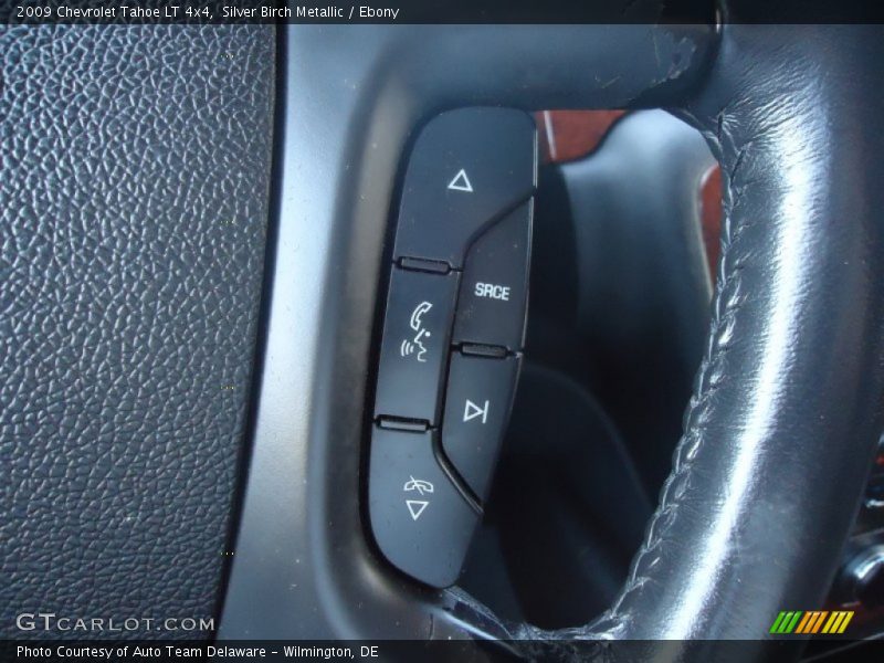 Silver Birch Metallic / Ebony 2009 Chevrolet Tahoe LT 4x4