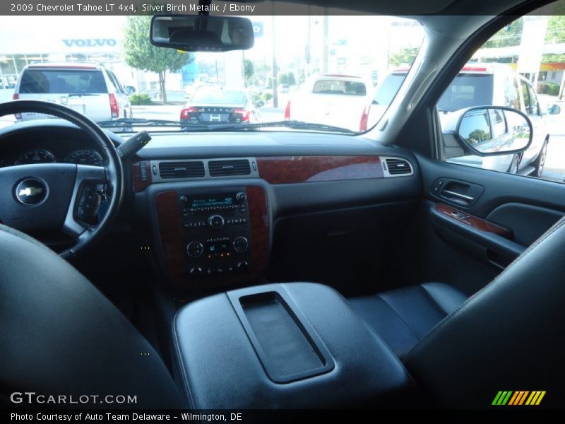 Silver Birch Metallic / Ebony 2009 Chevrolet Tahoe LT 4x4