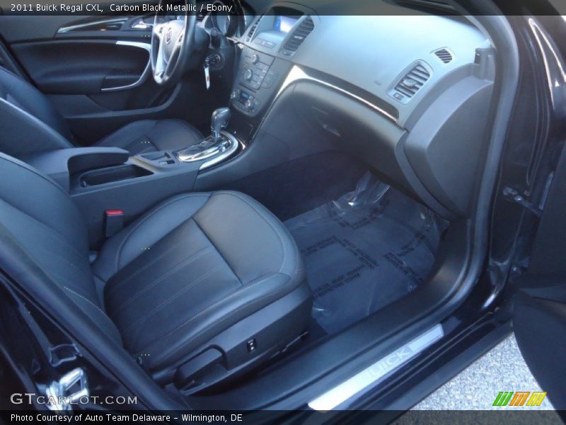 Carbon Black Metallic / Ebony 2011 Buick Regal CXL