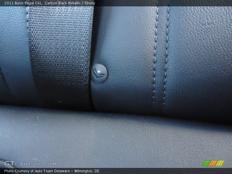Carbon Black Metallic / Ebony 2011 Buick Regal CXL