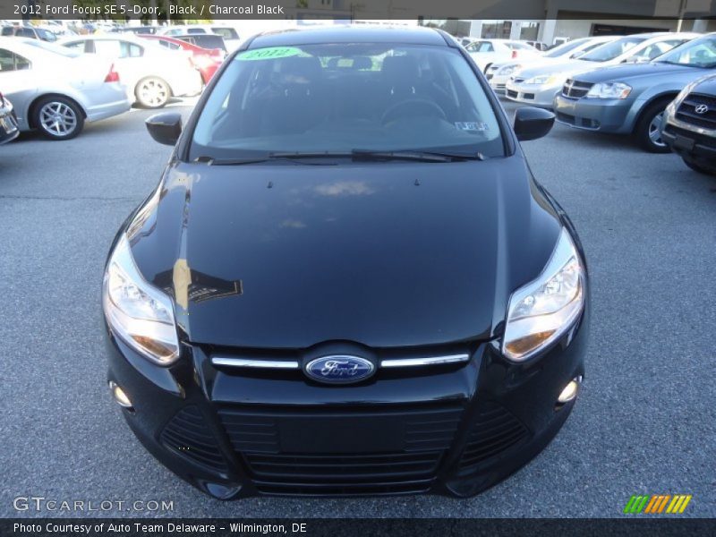 Black / Charcoal Black 2012 Ford Focus SE 5-Door