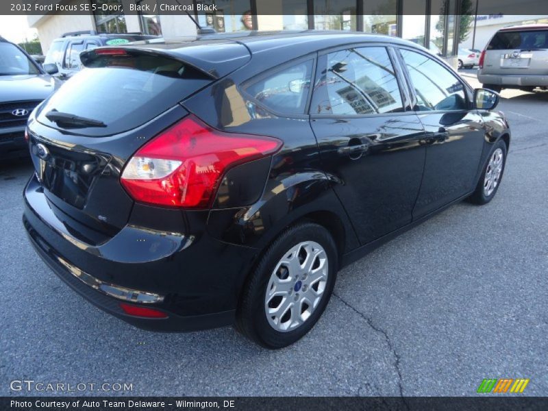 Black / Charcoal Black 2012 Ford Focus SE 5-Door