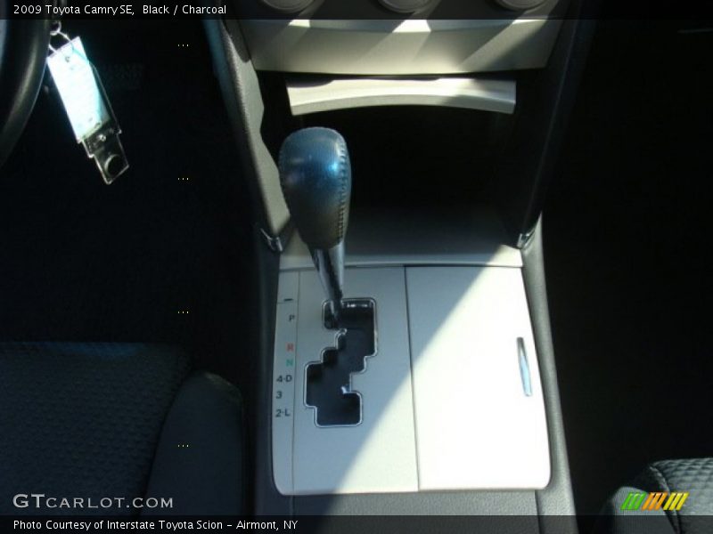 Black / Charcoal 2009 Toyota Camry SE
