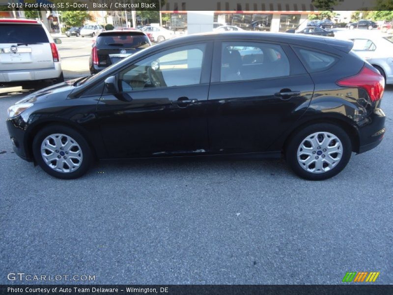 Black / Charcoal Black 2012 Ford Focus SE 5-Door
