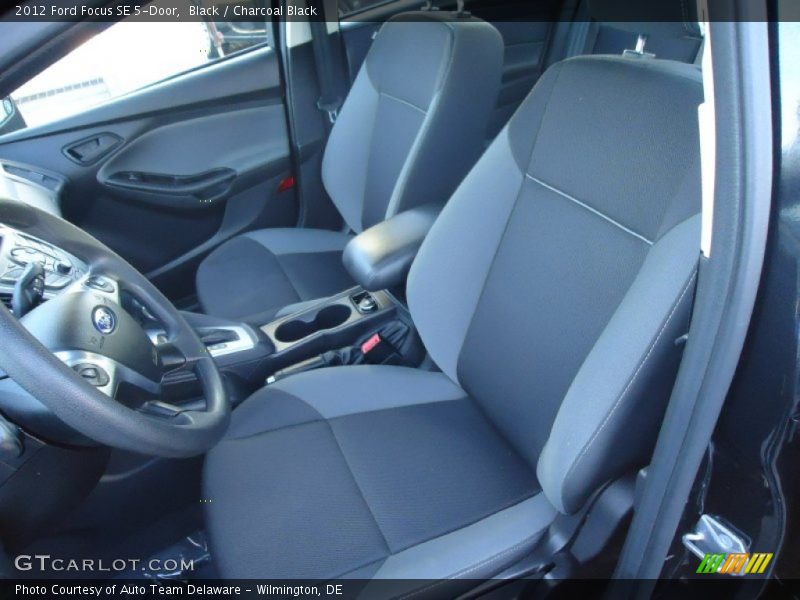 Black / Charcoal Black 2012 Ford Focus SE 5-Door