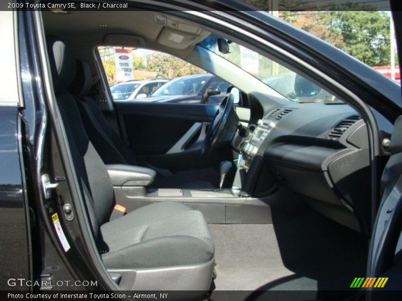 Black / Charcoal 2009 Toyota Camry SE