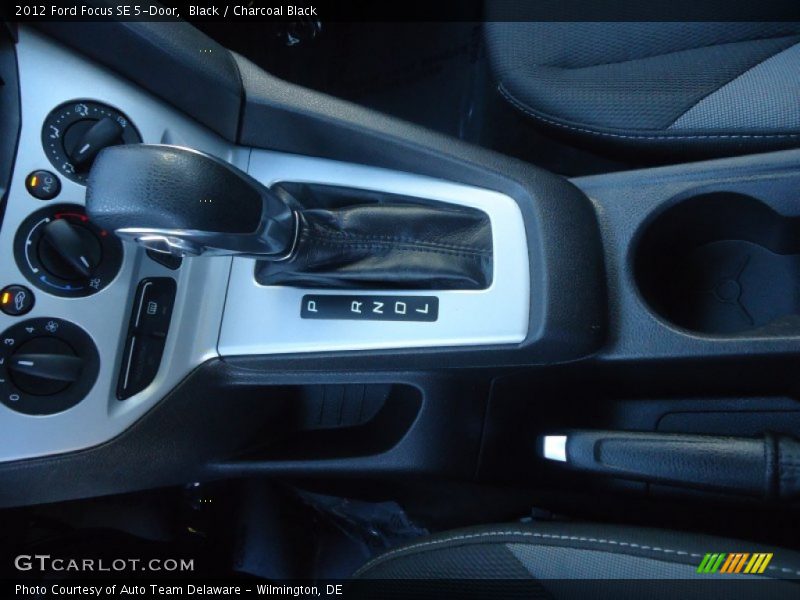 Black / Charcoal Black 2012 Ford Focus SE 5-Door