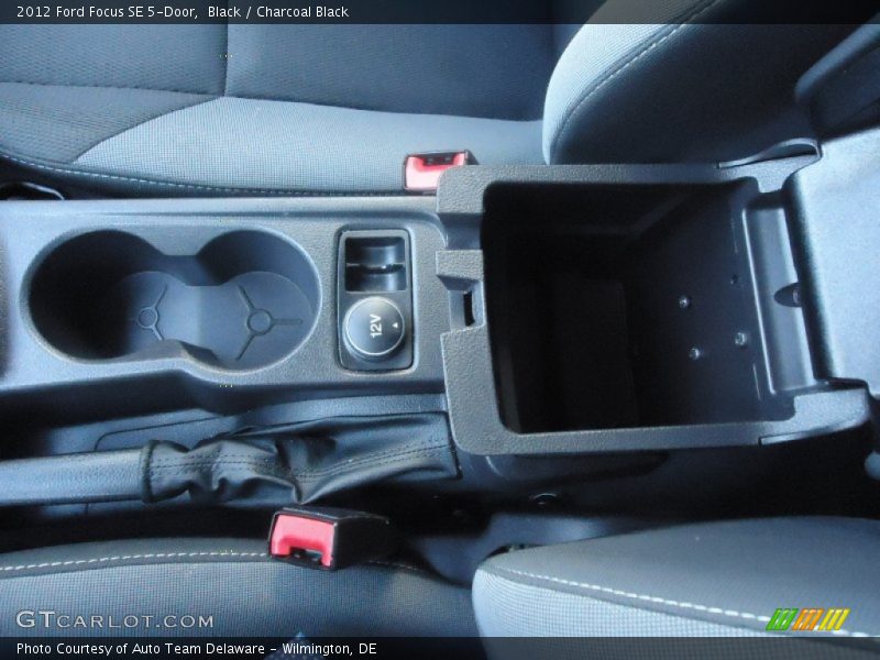 Black / Charcoal Black 2012 Ford Focus SE 5-Door