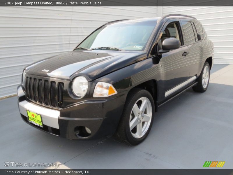 Black / Pastel Pebble Beige 2007 Jeep Compass Limited