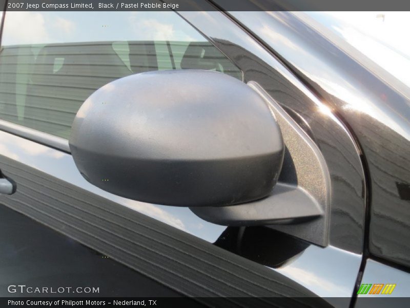 Black / Pastel Pebble Beige 2007 Jeep Compass Limited