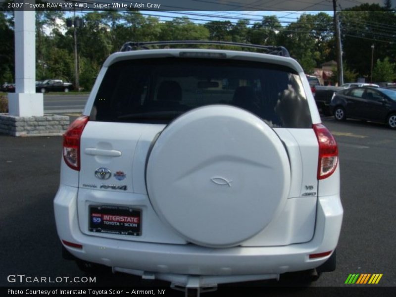 Super White / Ash Gray 2007 Toyota RAV4 V6 4WD