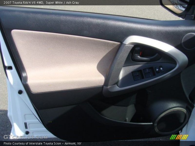 Super White / Ash Gray 2007 Toyota RAV4 V6 4WD