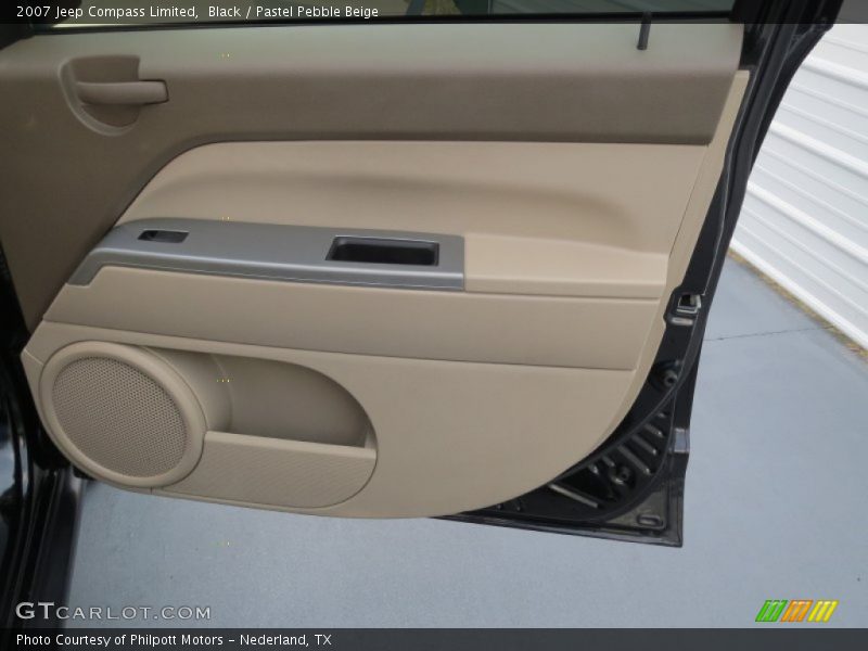 Black / Pastel Pebble Beige 2007 Jeep Compass Limited