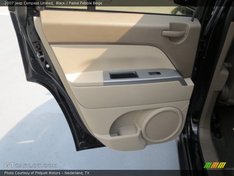 Black / Pastel Pebble Beige 2007 Jeep Compass Limited