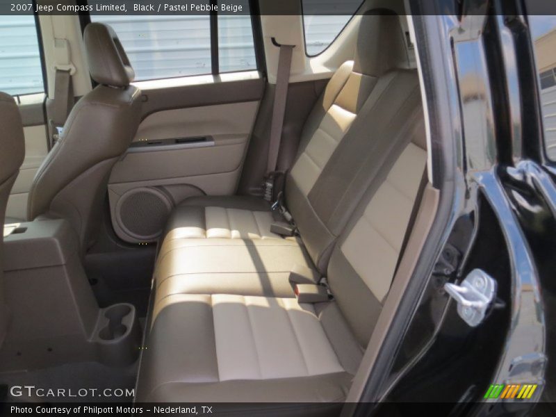 Black / Pastel Pebble Beige 2007 Jeep Compass Limited