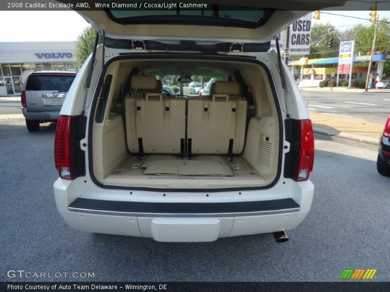 White Diamond / Cocoa/Light Cashmere 2008 Cadillac Escalade AWD