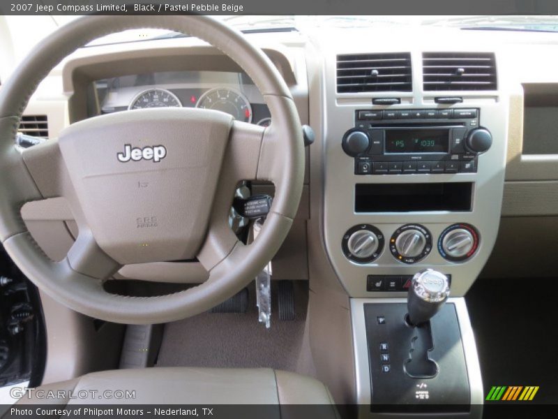 Black / Pastel Pebble Beige 2007 Jeep Compass Limited