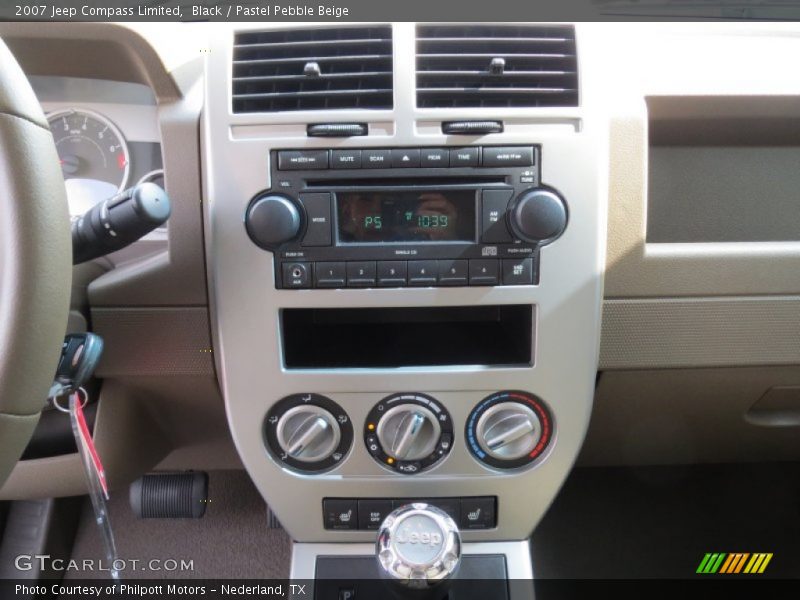 Black / Pastel Pebble Beige 2007 Jeep Compass Limited