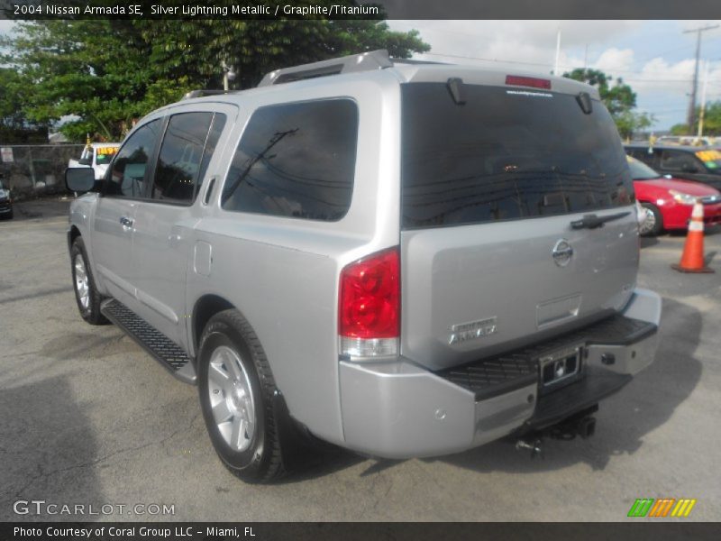 Silver Lightning Metallic / Graphite/Titanium 2004 Nissan Armada SE