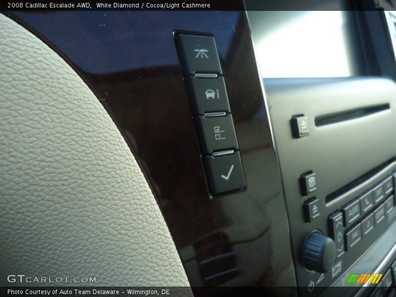 White Diamond / Cocoa/Light Cashmere 2008 Cadillac Escalade AWD