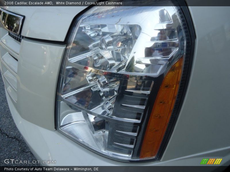 White Diamond / Cocoa/Light Cashmere 2008 Cadillac Escalade AWD