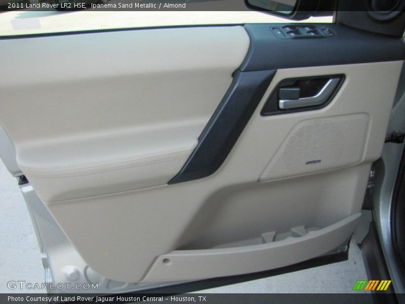 Ipanema Sand Metallic / Almond 2011 Land Rover LR2 HSE