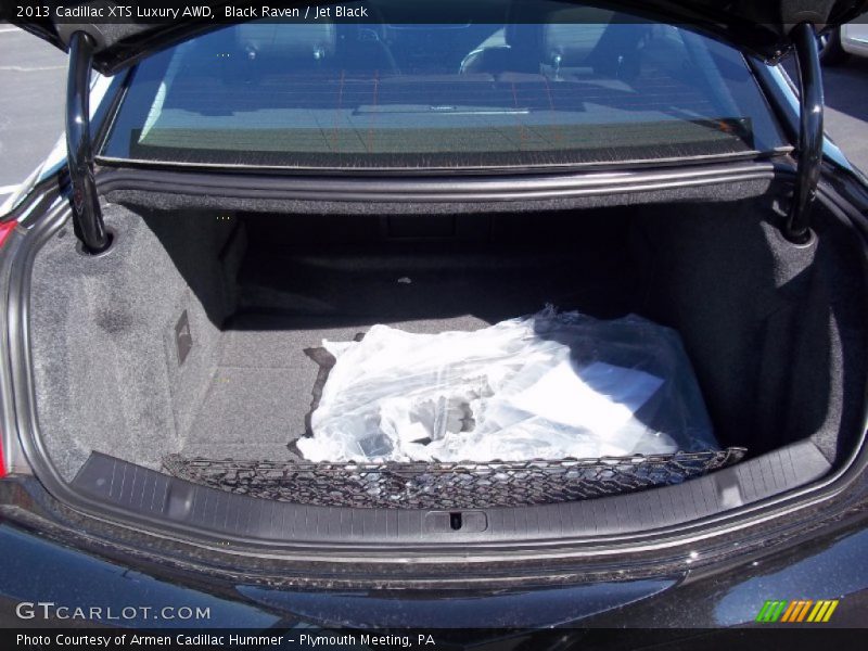  2013 XTS Luxury AWD Trunk