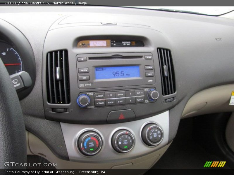 Nordic White / Beige 2010 Hyundai Elantra GLS
