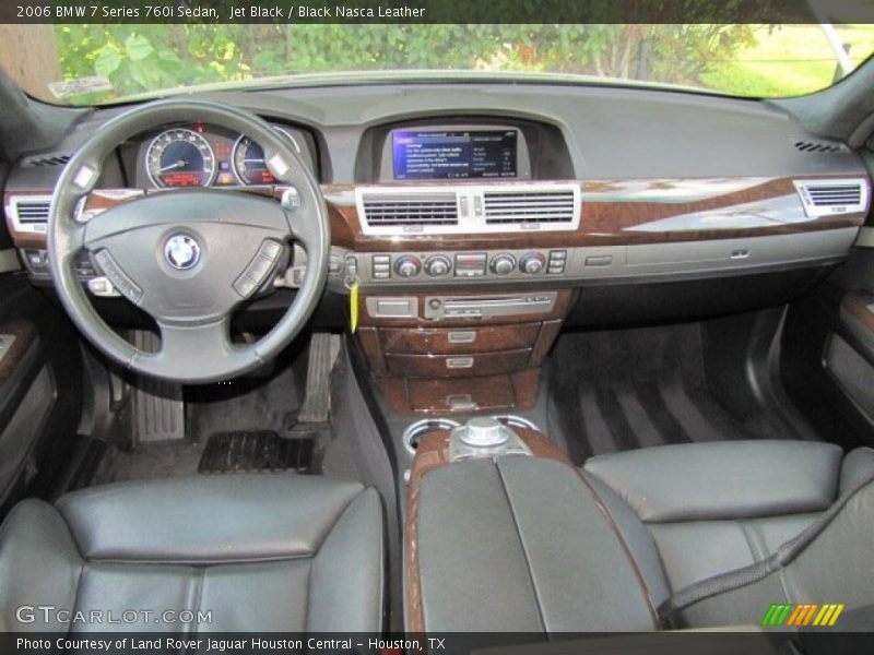 Dashboard of 2006 7 Series 760i Sedan