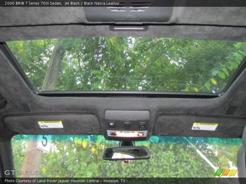 Sunroof of 2006 7 Series 760i Sedan