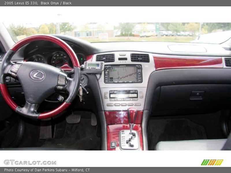 Black Onyx / Black 2005 Lexus ES 330