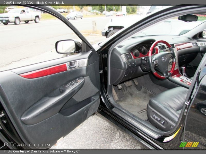 Black Onyx / Black 2005 Lexus ES 330