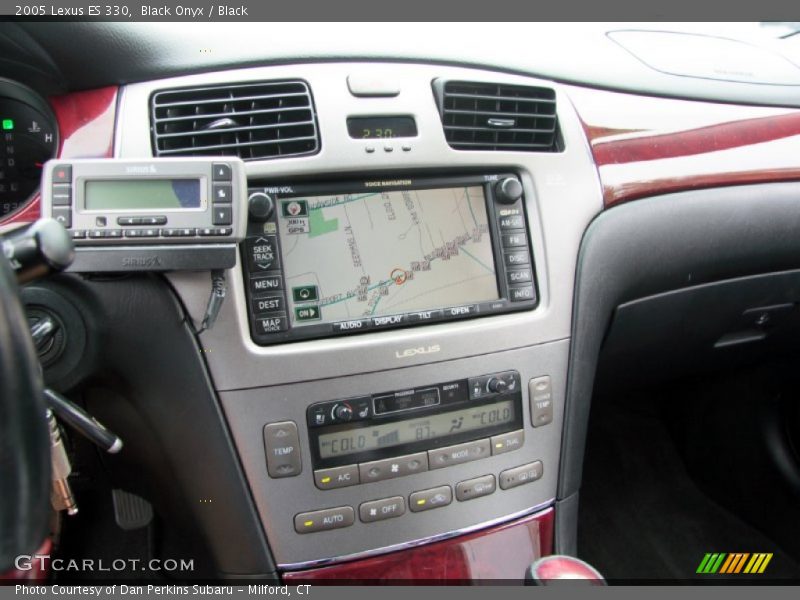Black Onyx / Black 2005 Lexus ES 330