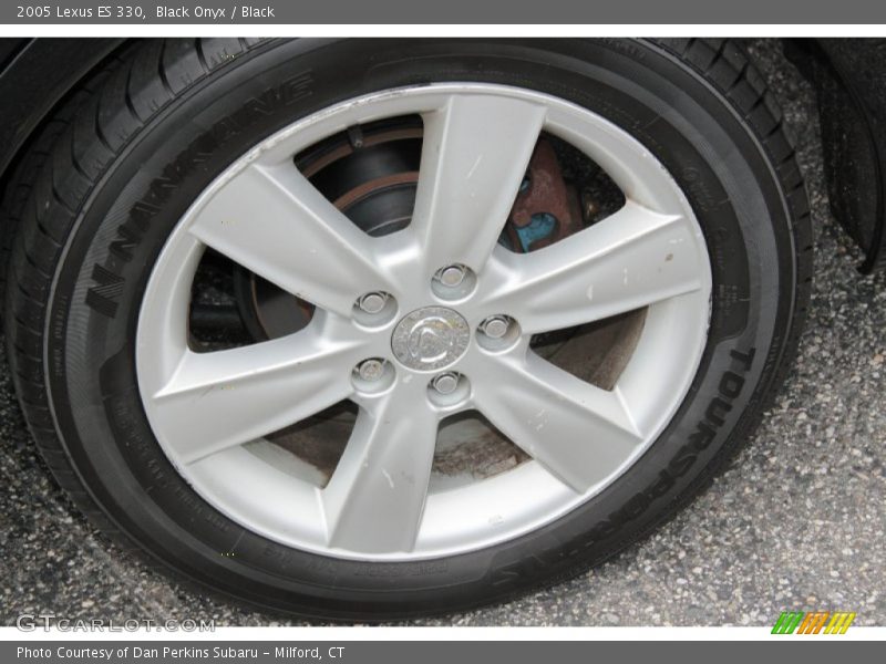Black Onyx / Black 2005 Lexus ES 330