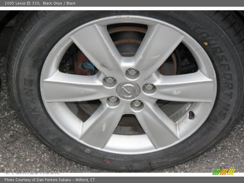 Black Onyx / Black 2005 Lexus ES 330