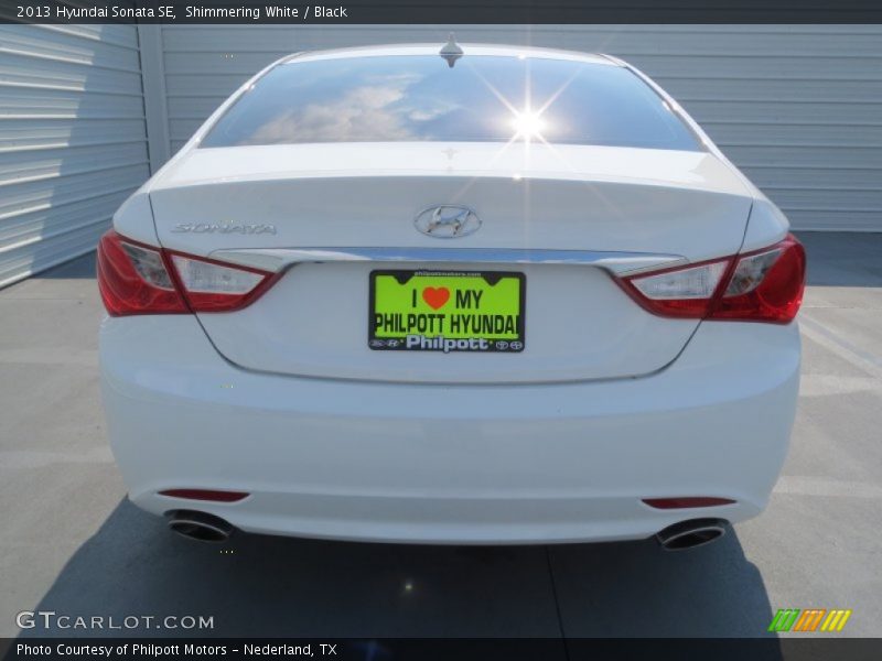 Shimmering White / Black 2013 Hyundai Sonata SE