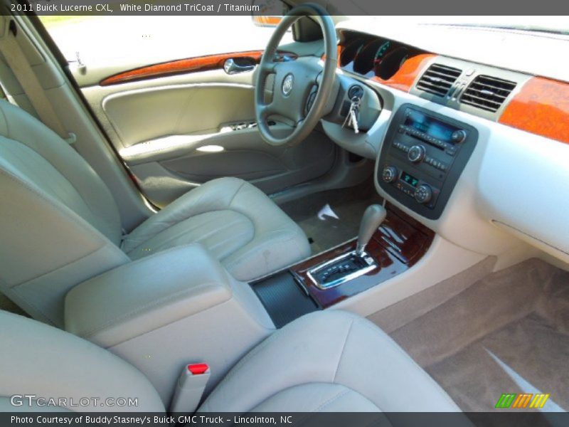 White Diamond TriCoat / Titanium 2011 Buick Lucerne CXL