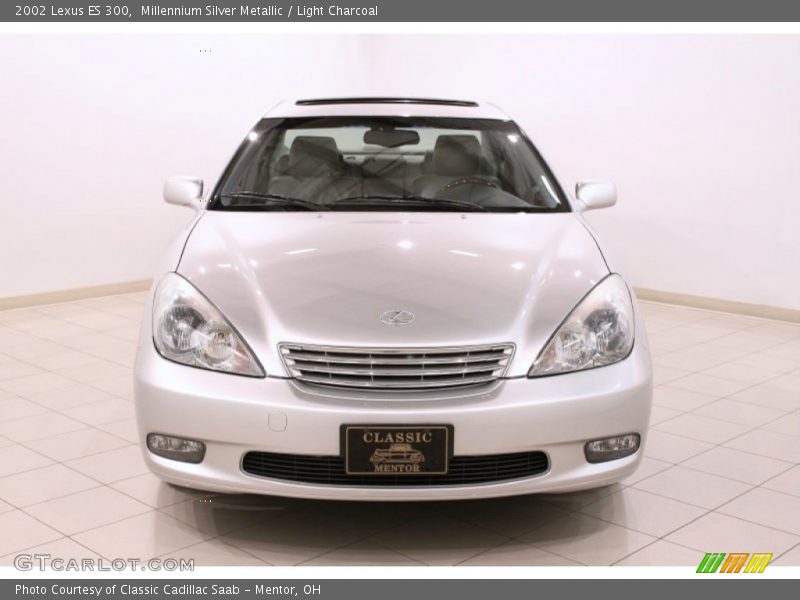 Millennium Silver Metallic / Light Charcoal 2002 Lexus ES 300