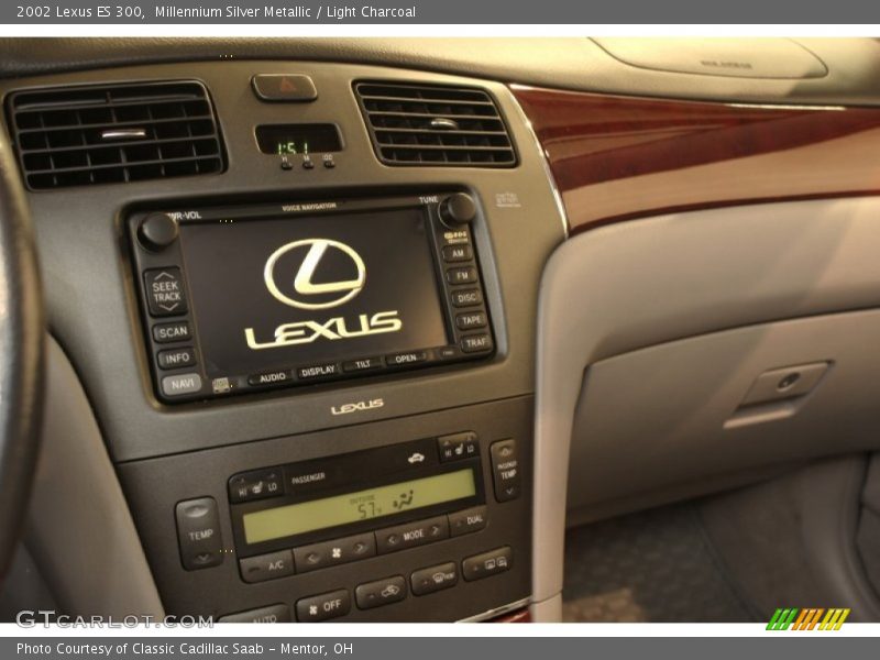 Millennium Silver Metallic / Light Charcoal 2002 Lexus ES 300