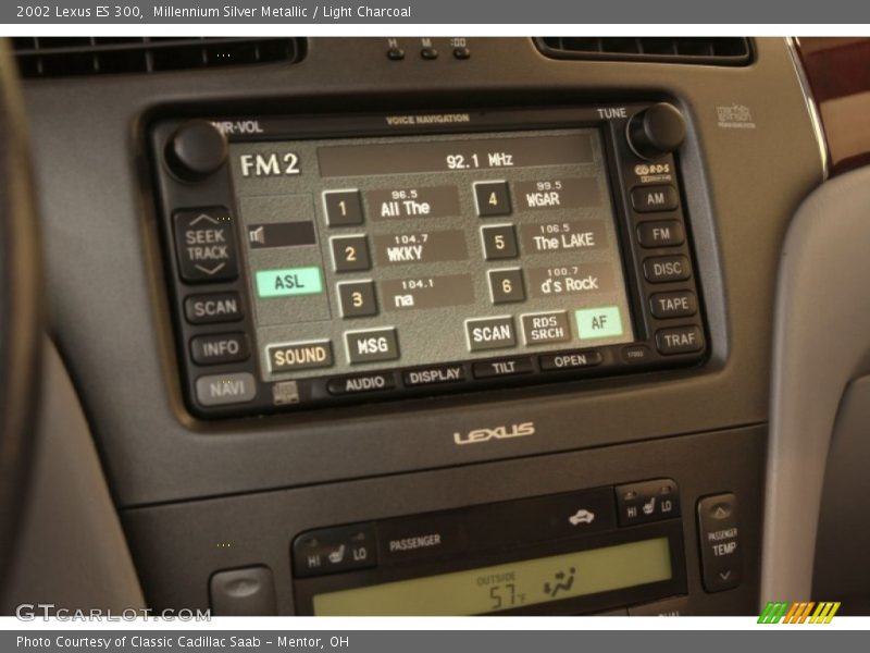 Millennium Silver Metallic / Light Charcoal 2002 Lexus ES 300