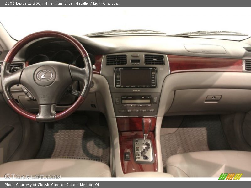 Millennium Silver Metallic / Light Charcoal 2002 Lexus ES 300