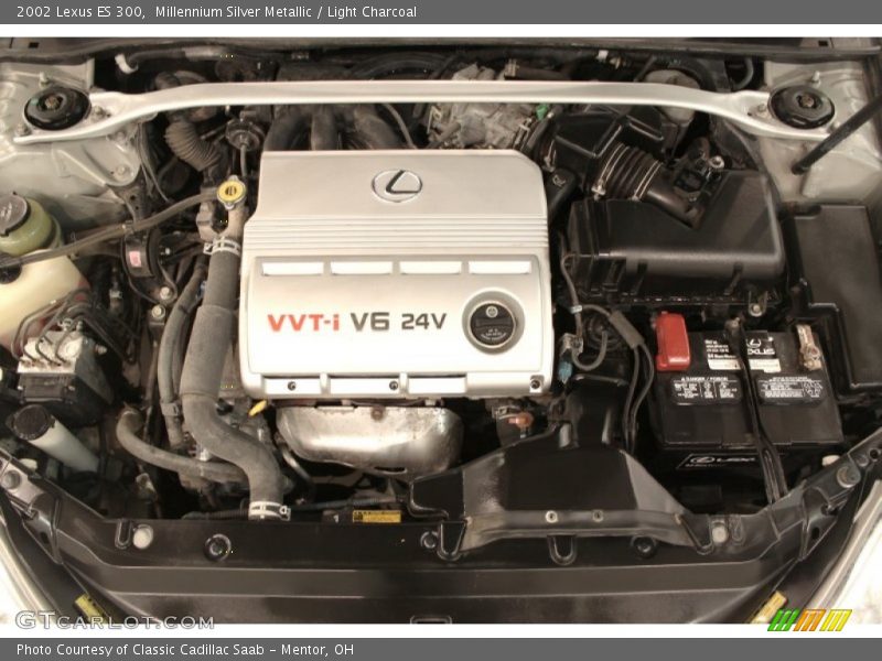 Millennium Silver Metallic / Light Charcoal 2002 Lexus ES 300
